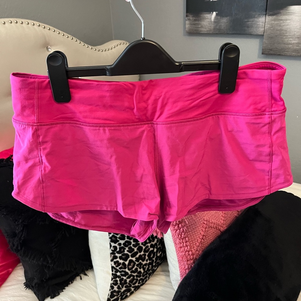 Lululemon Speed Up 2.5 inch